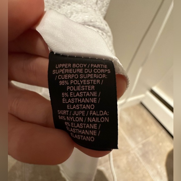 NWOT VS fully lined, back cutout beach dress - Picture 4 of 7